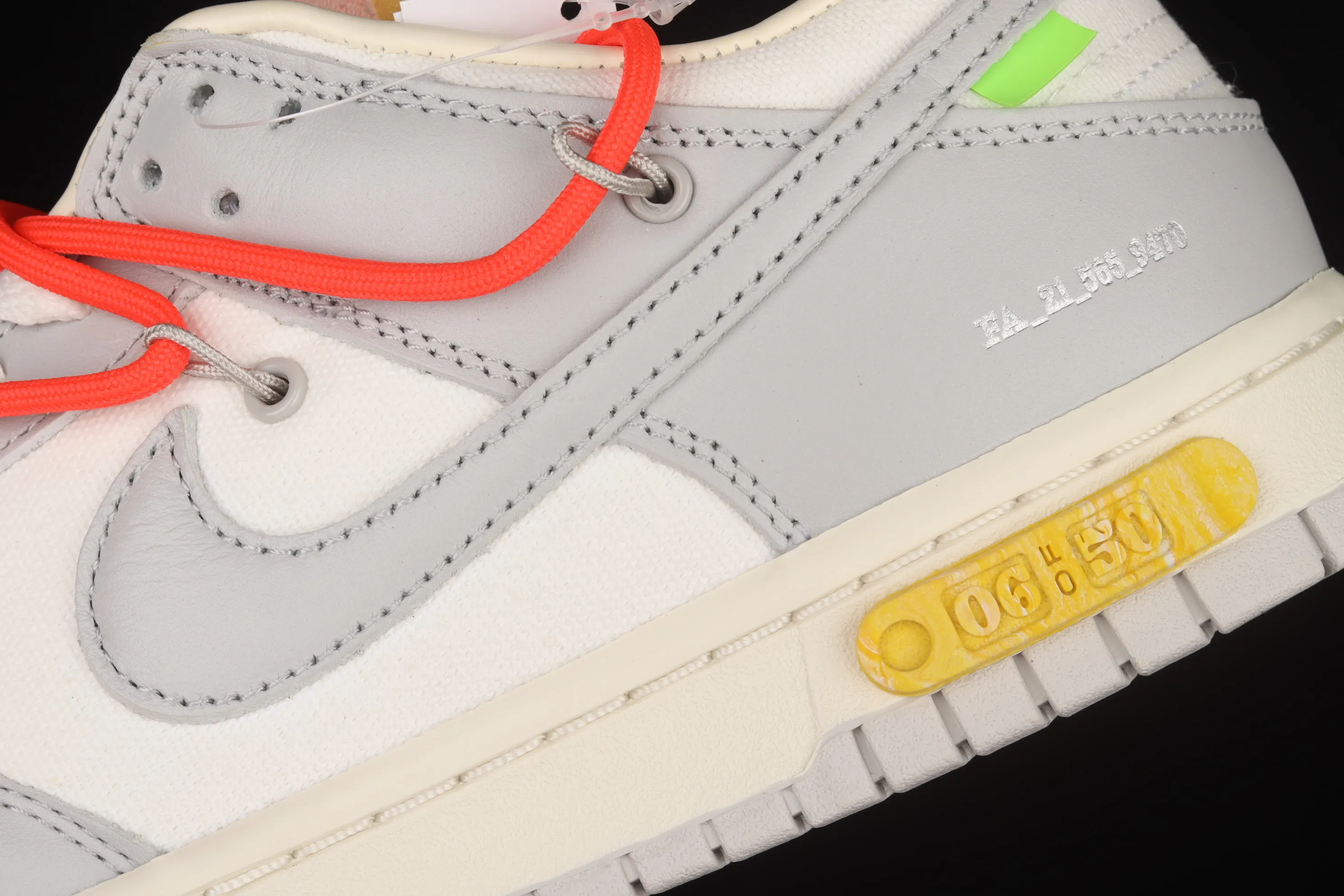 All Categories Nk SB Dunk Series Nk SB Dunk Low Low-top Sneakers Pure Original Version OF x Nk Dunk Low OW Gray Casual Sports Skateboard Shoes DM1602-110